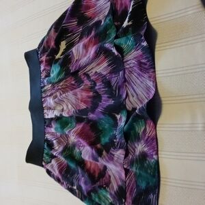 ELLE brand skirt. Size small. Elastic waist but also has a zipper. Layered look.